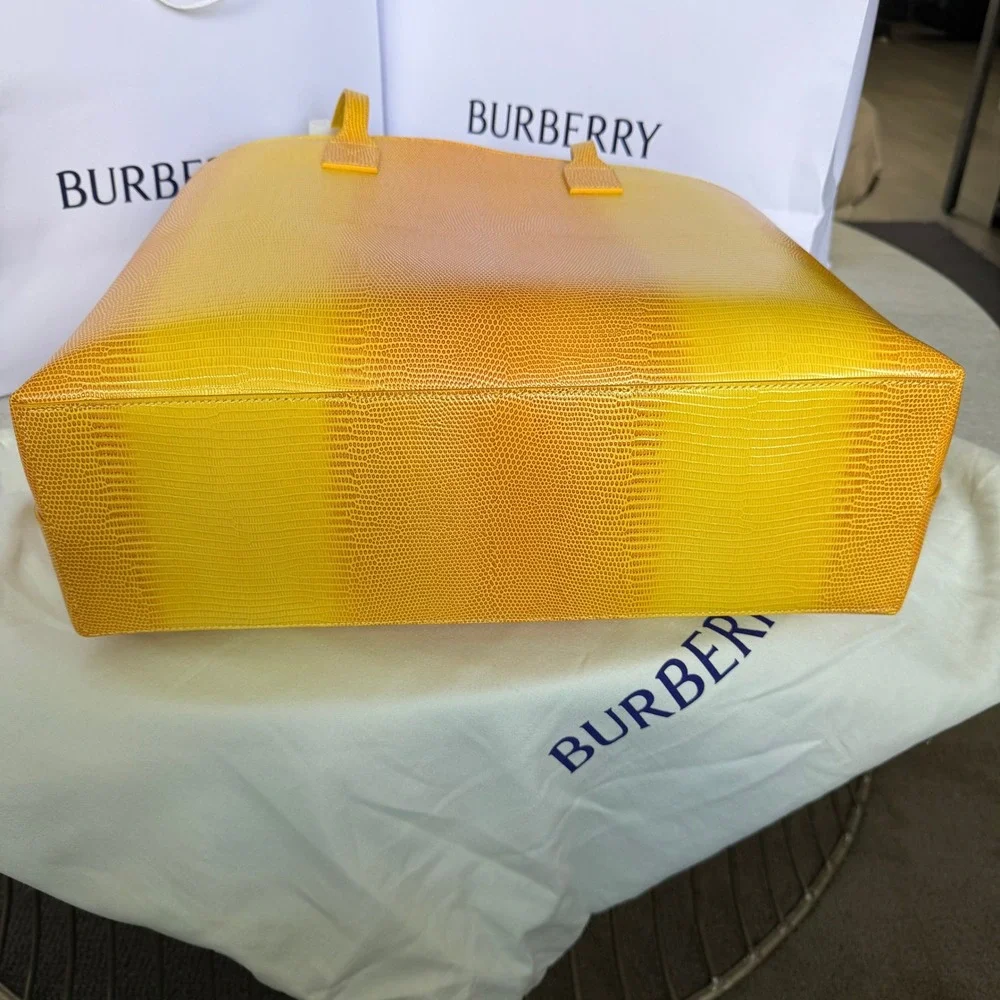 Burberry London Tote Bag Yellow Lizard Embossed Leather Shopper Handbag New‎
